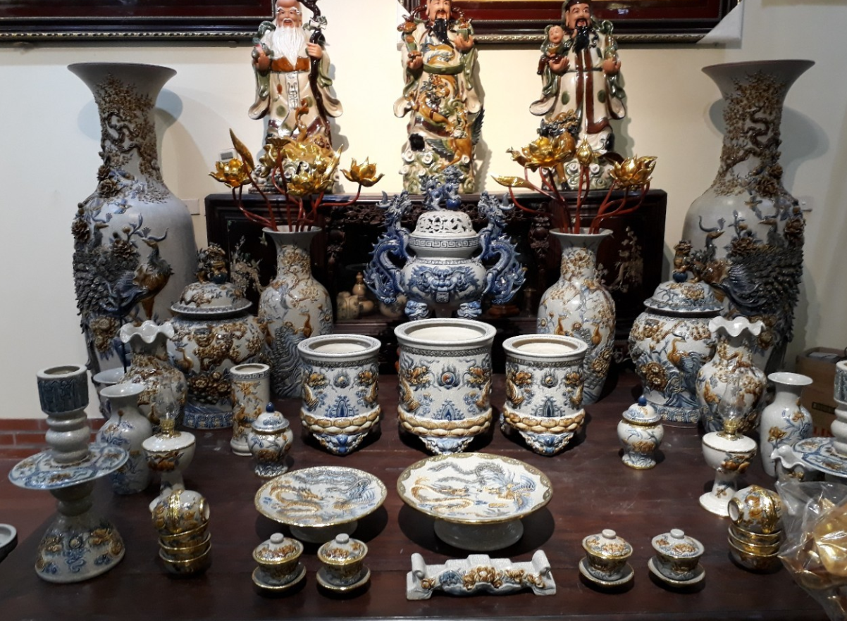 Đôi lục bình đẹp nhất phòng thờ
